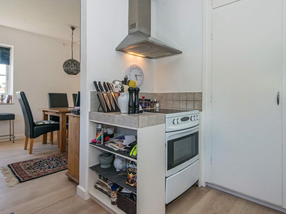 6 Person Holiday Home in Knebel view 5