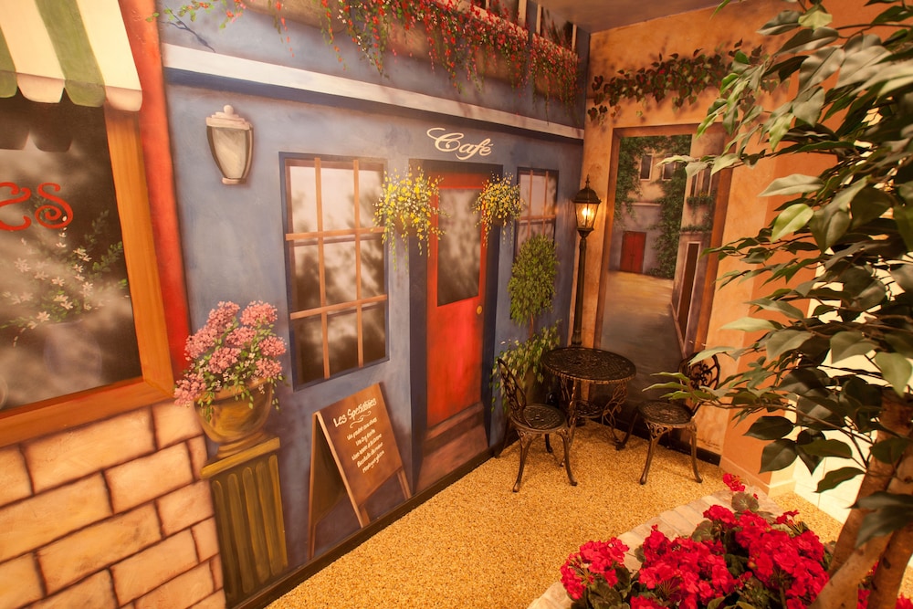Destinations Inn