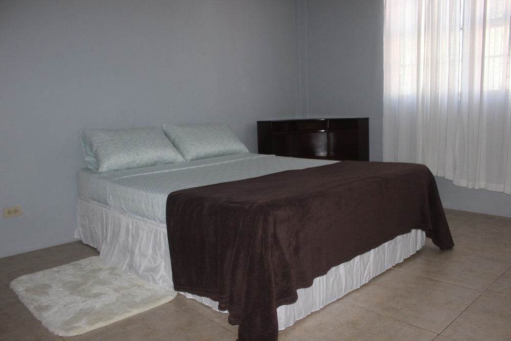 Ladyville 2Bed 2Bath, photo 19