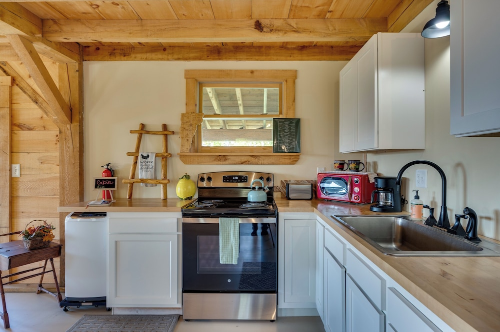 Unplug, Unwind & Explore: Remote Vermont Cabin