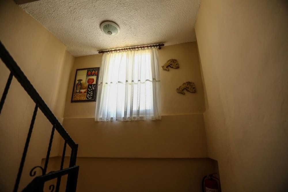 Kizkalesi Sari Konak Apart Otel