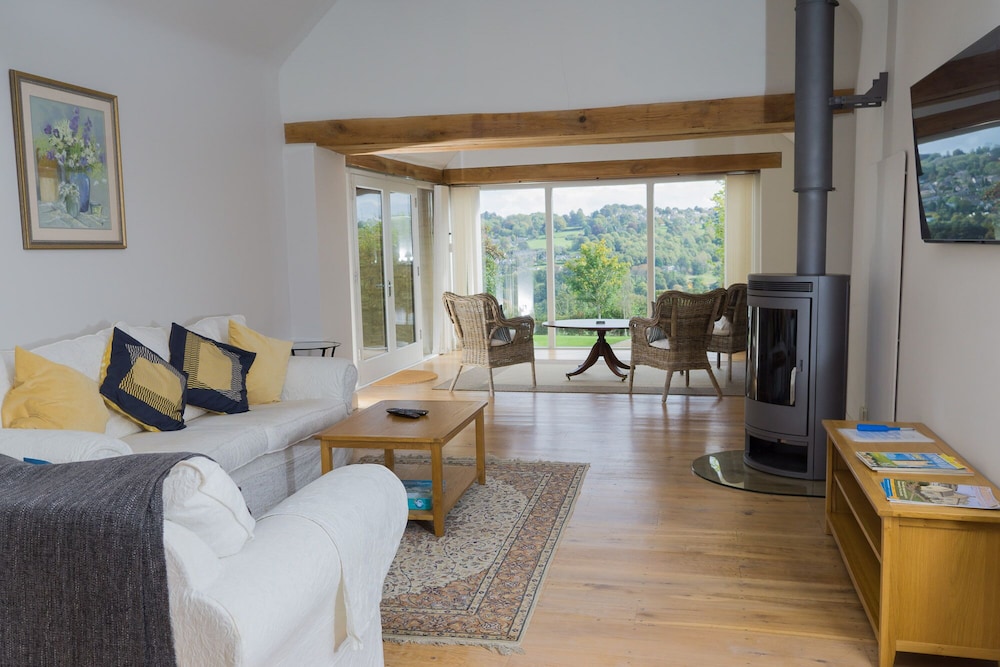 Stroud Vacations - The Retreat - Property Image 10