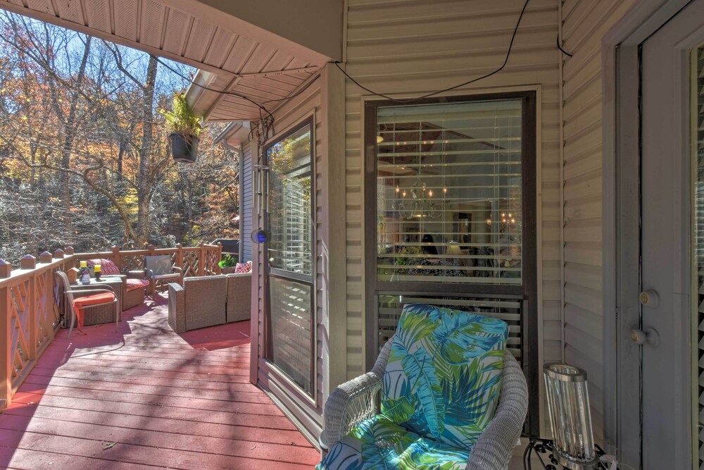 Beautiful Bent Tree Apt w/ Community Perks!