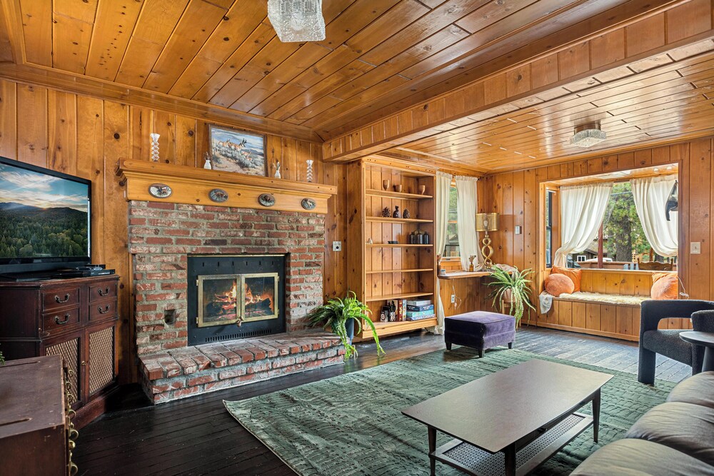 Pineland Getaway Serene Escape
