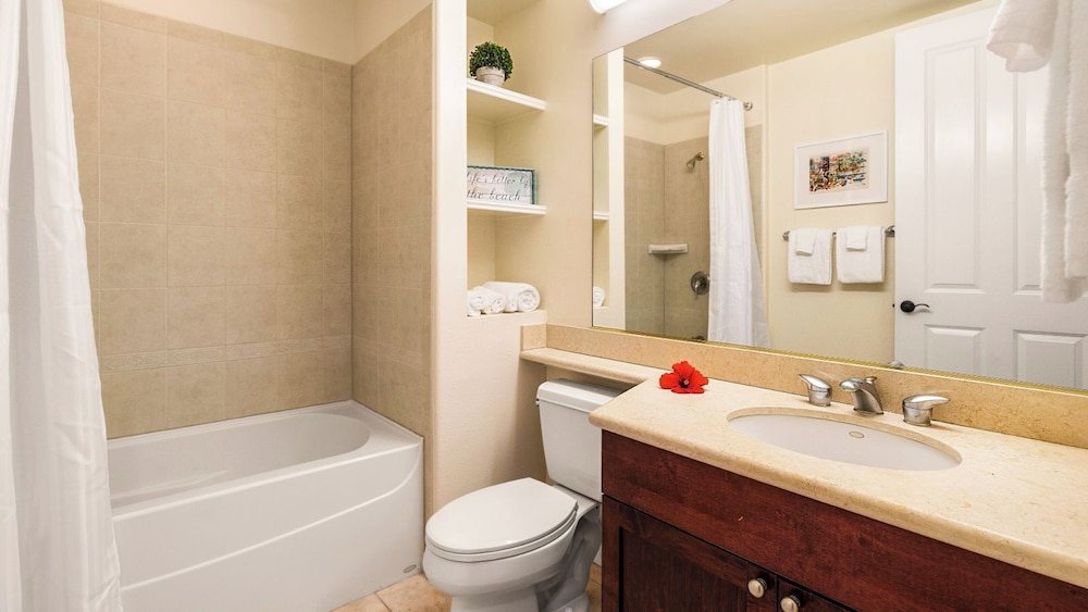 Concierge Included - Ground Floor With Lake Views - Near Shopping Center - Vrkcv