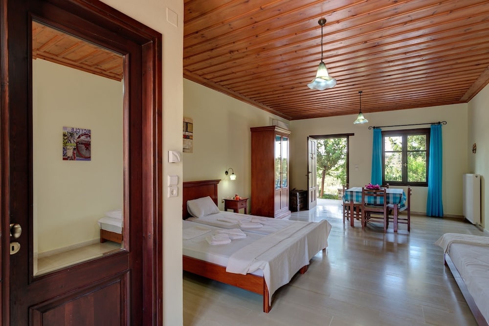 Crete Holiday Rental Small Village Close to Beaches -sharing a Large Pool view 5