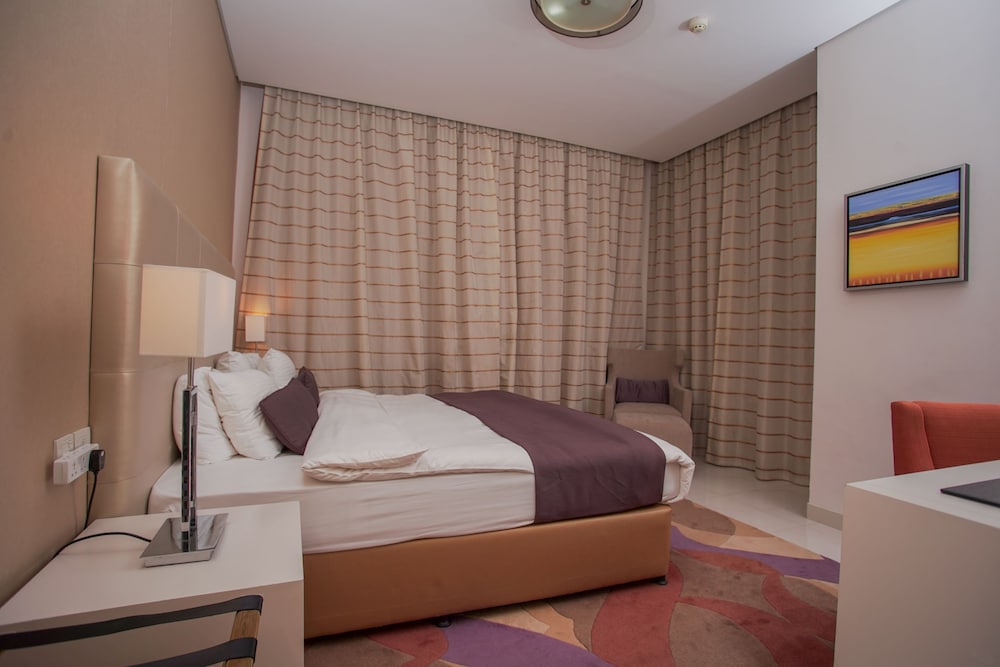 OSKENA Vacation Homes - Damac Maison Cour Jardine