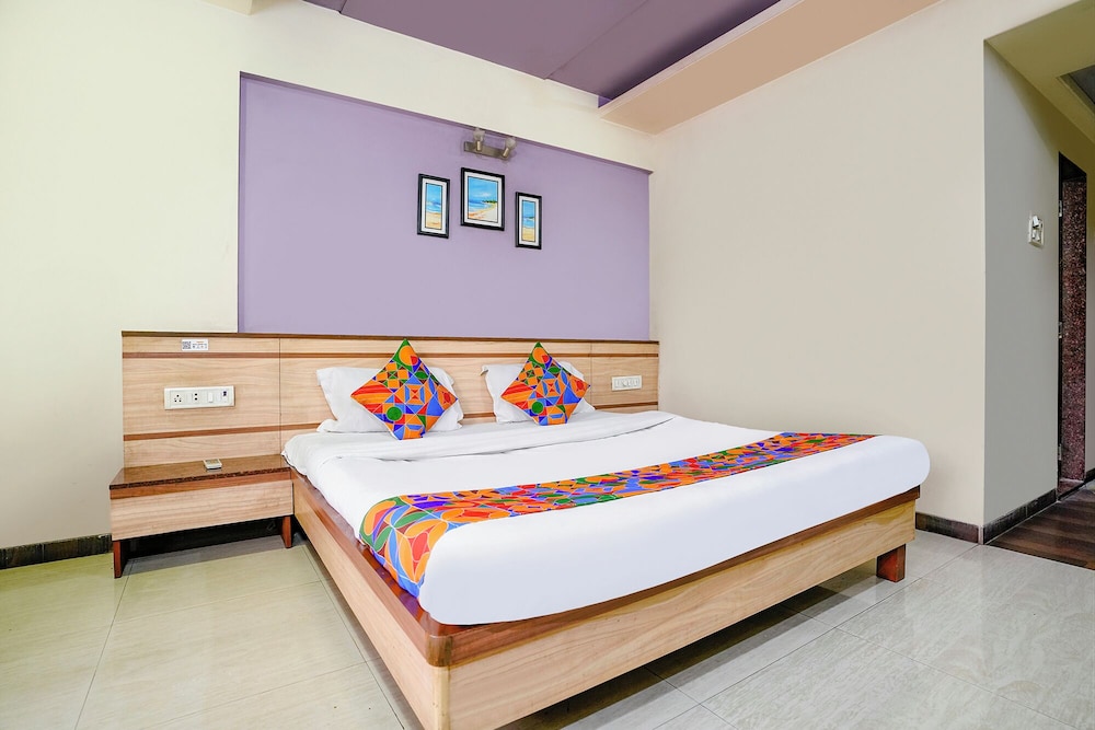 Fabhotel Guru Heritage