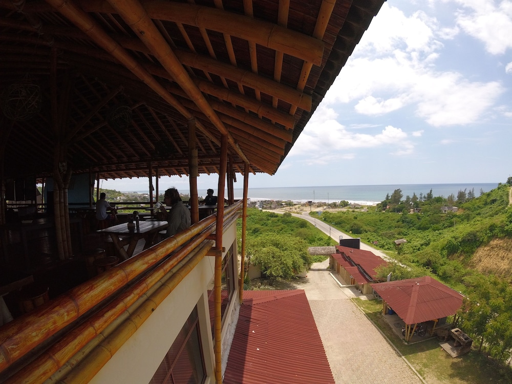 Punta Hills Montanita