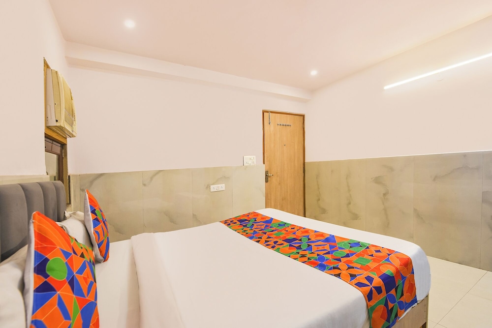 Fabhotel Lime Tree I