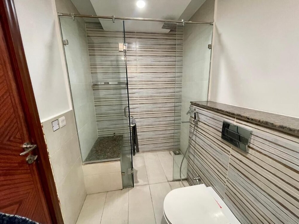 Air Reside Residency Apartment