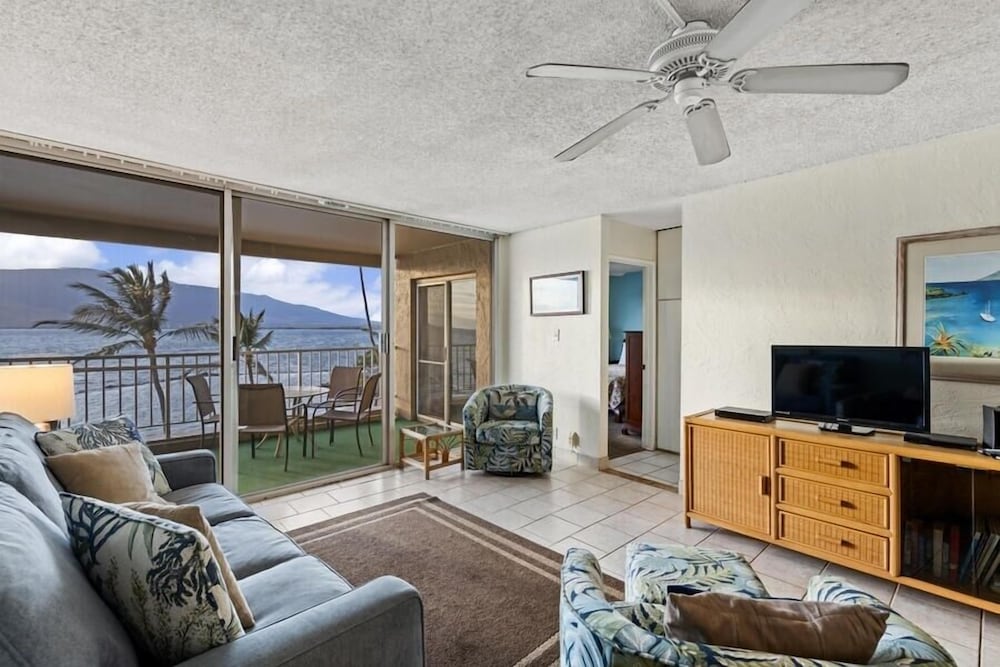 Menehune Shores, #509 2 Bedroom Condo