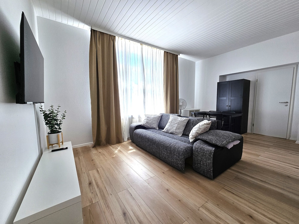 Airport Messe Apartments
