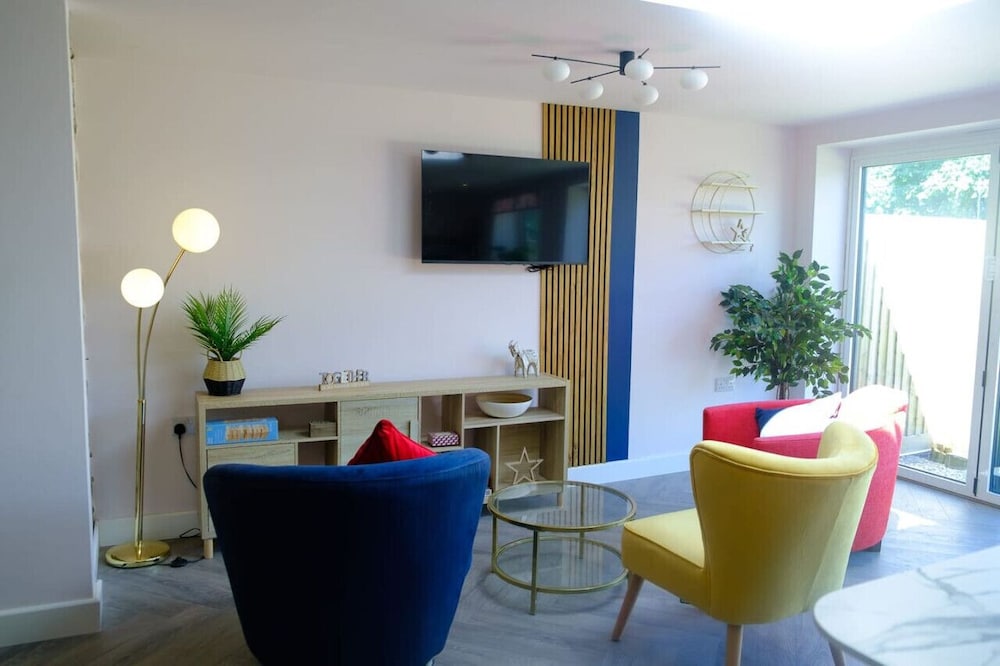 Wave Cottage Bristol