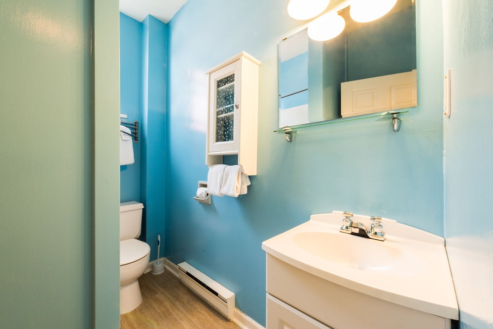 Ocean Island Garden Suites