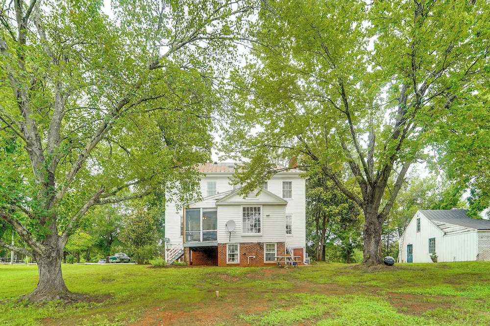 Historical 30-acre Retreat in Virginia!