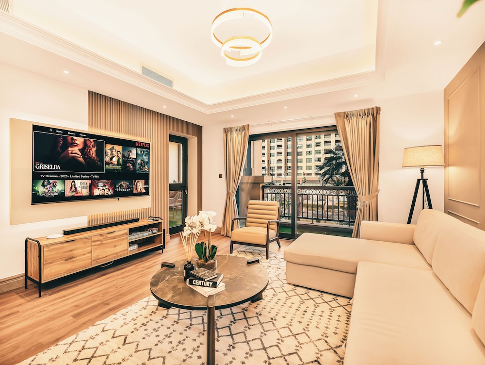 New Fairmont Residences by Propigo