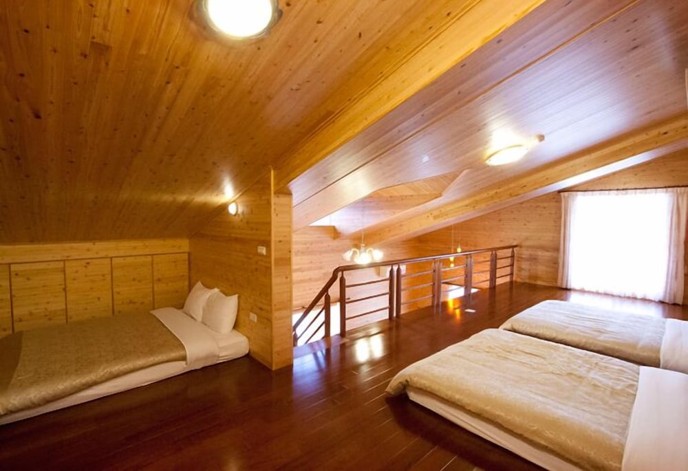 Aurora B&B