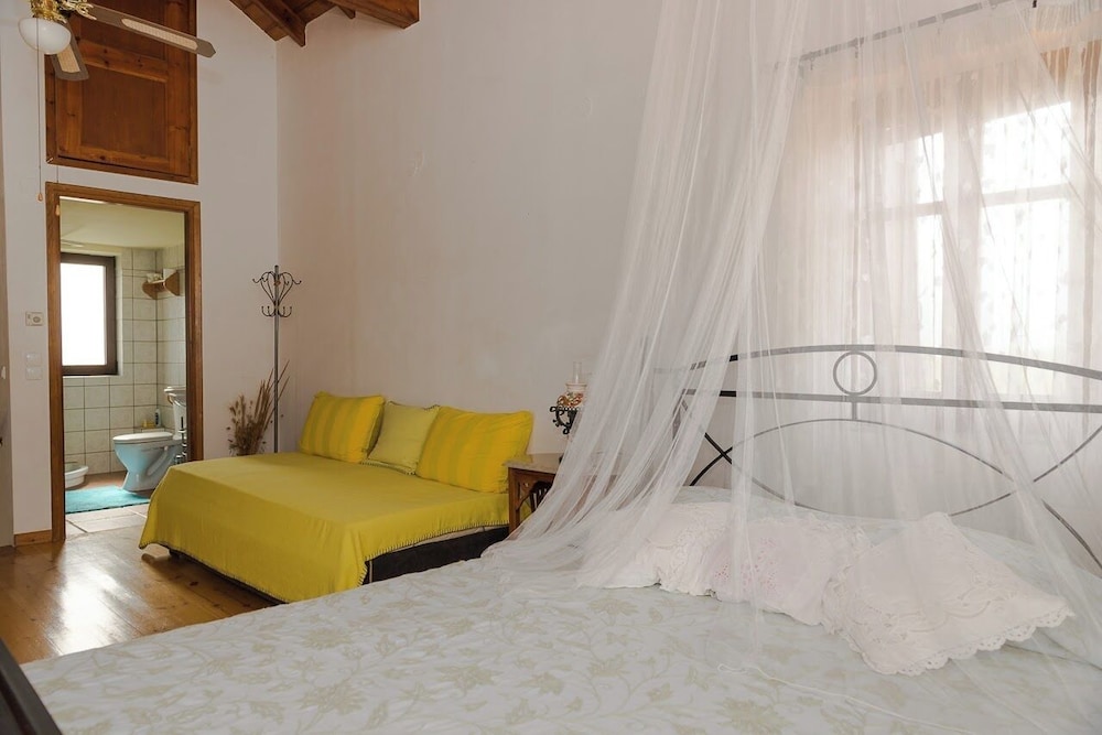 Elise Cottage, Your Heavenly Paradise in Mani view 5