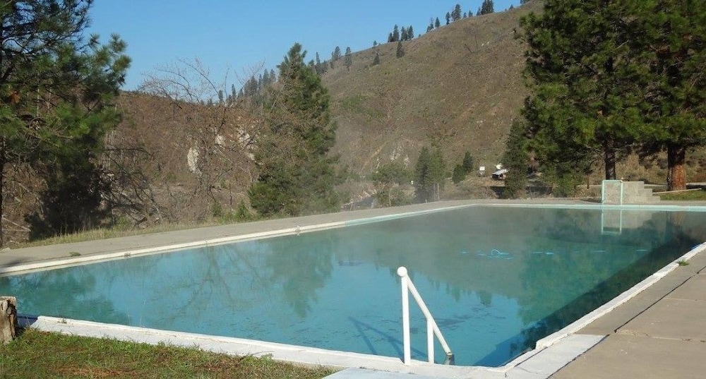 Haven Hot Springs