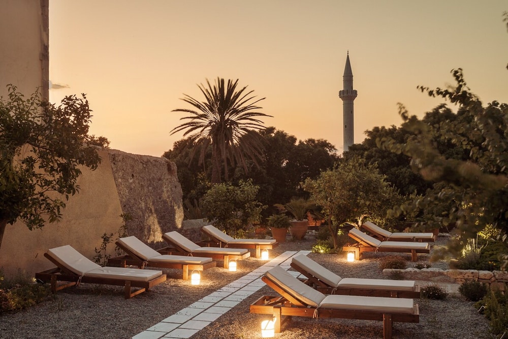 Saray Monumental Luxury Villa