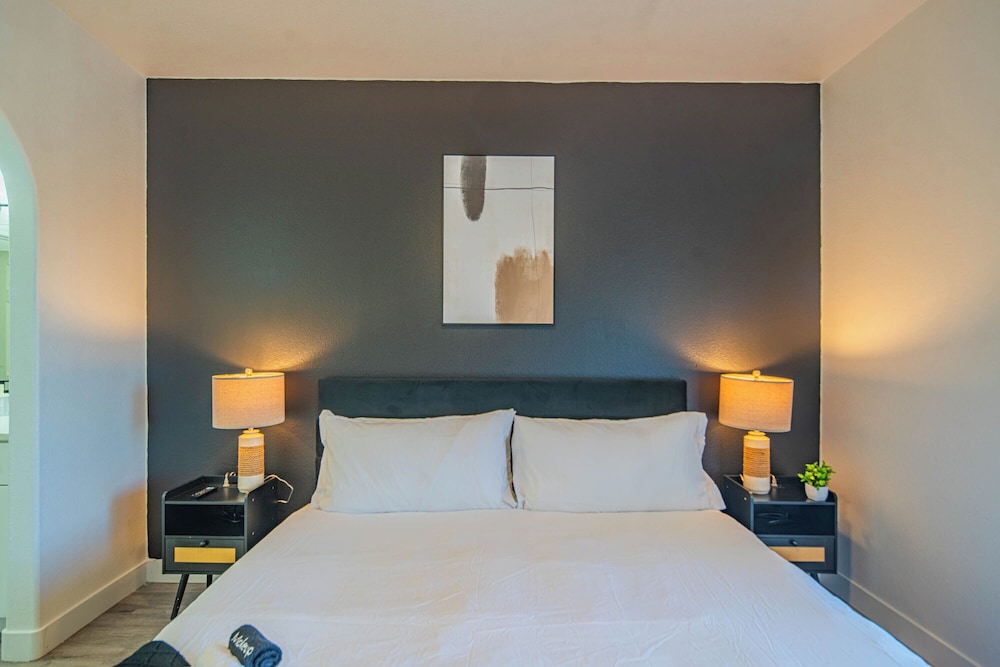 ROVE LIVING/KB - Zone