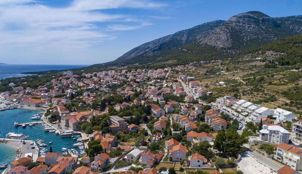 Hotel Apartments Villa Azzurra Bol