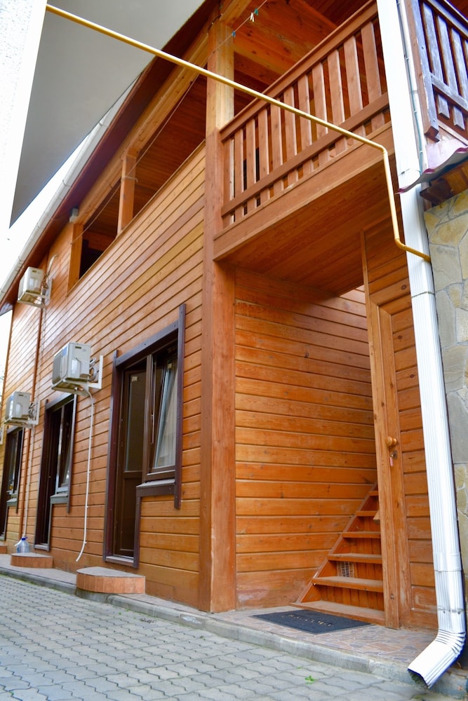 Guest House Usadba