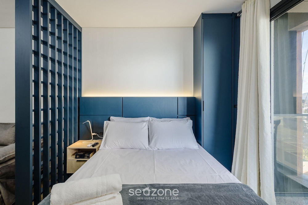 Studios With Side Sea View at Penha Spot PSO - L