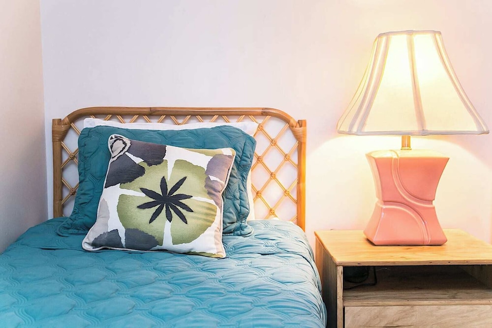 Unwind at St Augustine's Beachfront Oasis