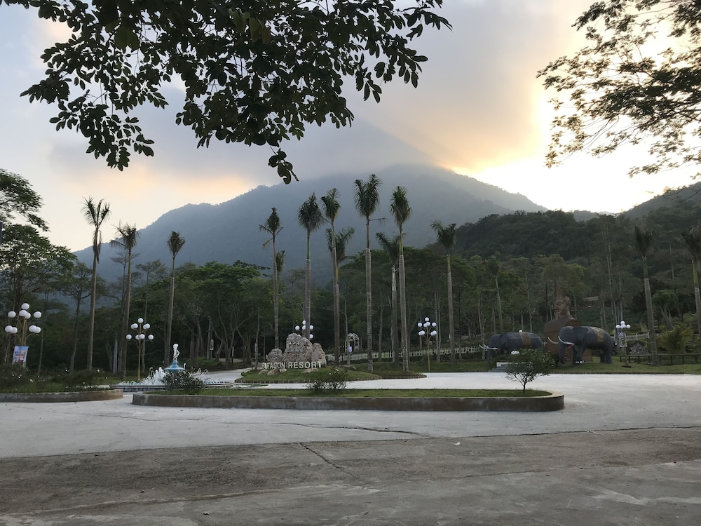 Paragon Resort