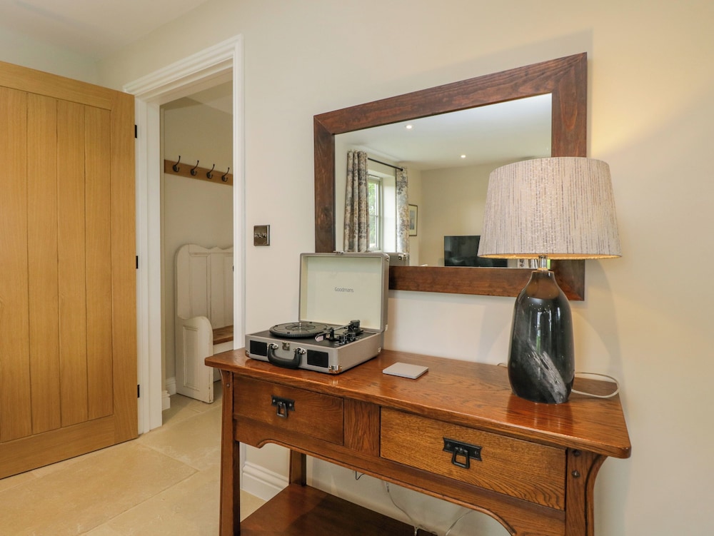 4 Wellacres Cottage