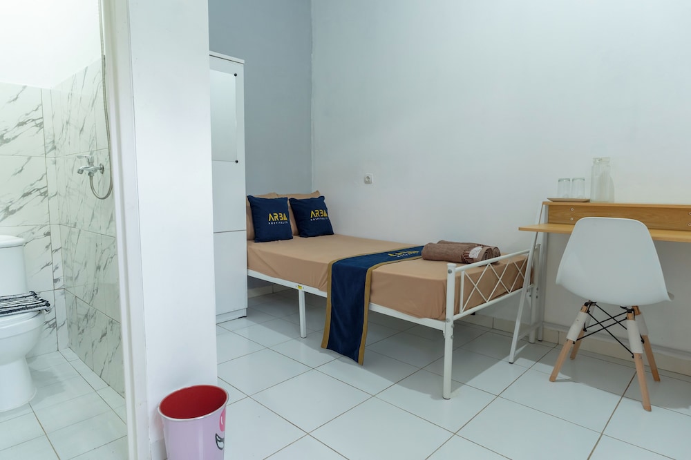 ELBA Guesthouse Near UNNES by ARBA