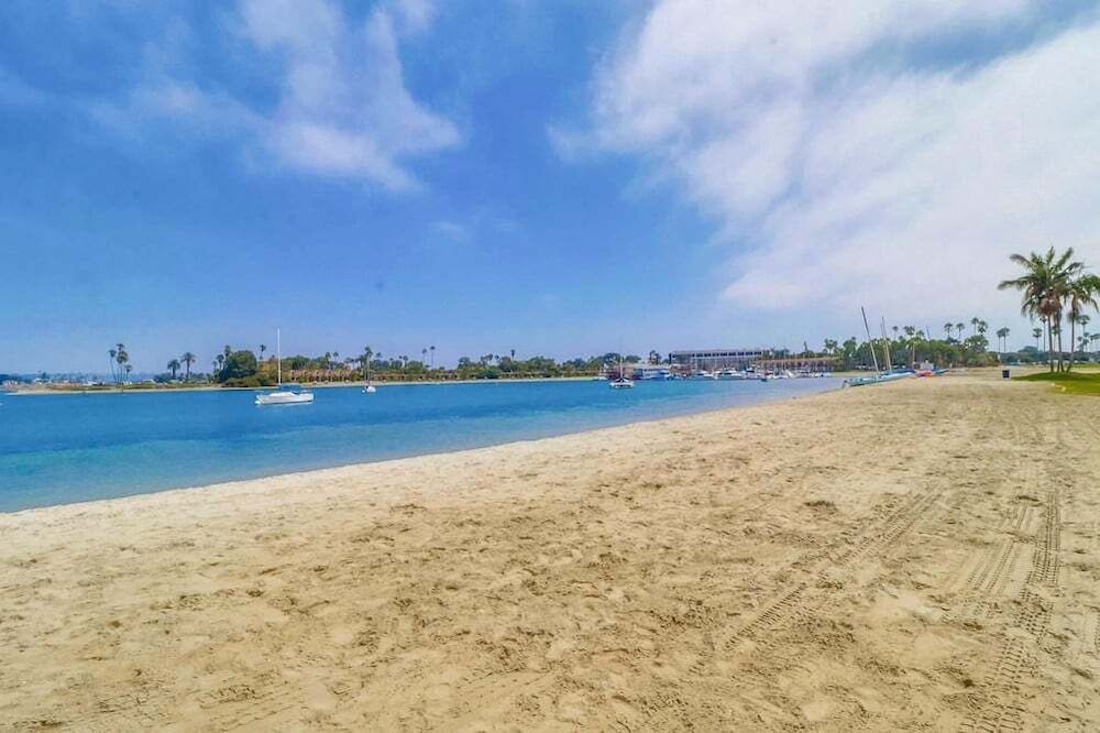 Santa Barbara Bayside