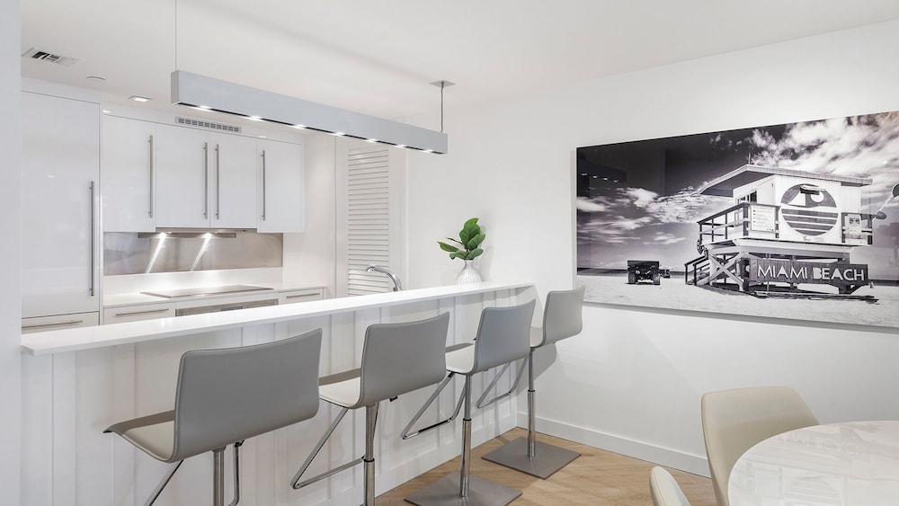 Luxury Vacation Rentals in South Beach by LRMB