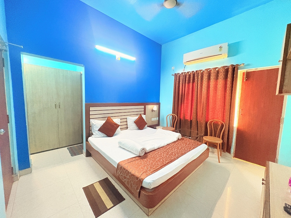 Swarna Villa puri Near Sea Beach