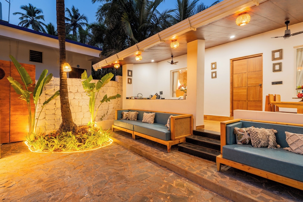 ELIVAAS House of Neptune 1 BHK Boutique
