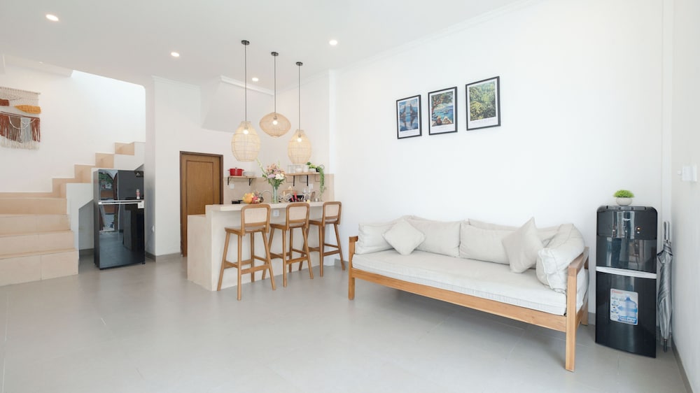 Villa Kamila 1 by Villa Finder