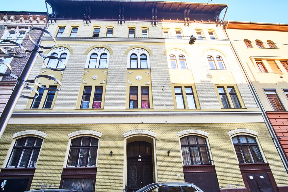 Baron Apartment Budapest view 5