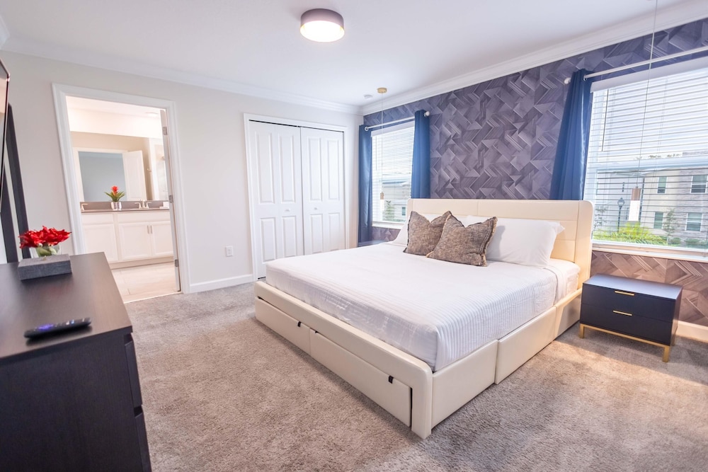 2901 SS - 4BR - Serene Retreat at Storybook Lake