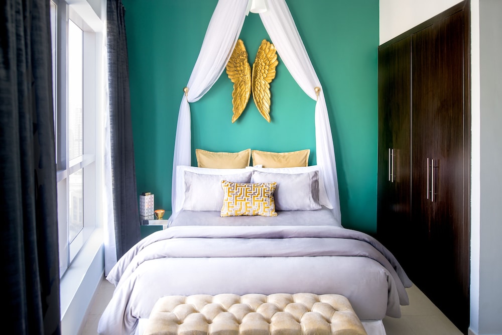 Dream Inn Dubai Bay Central