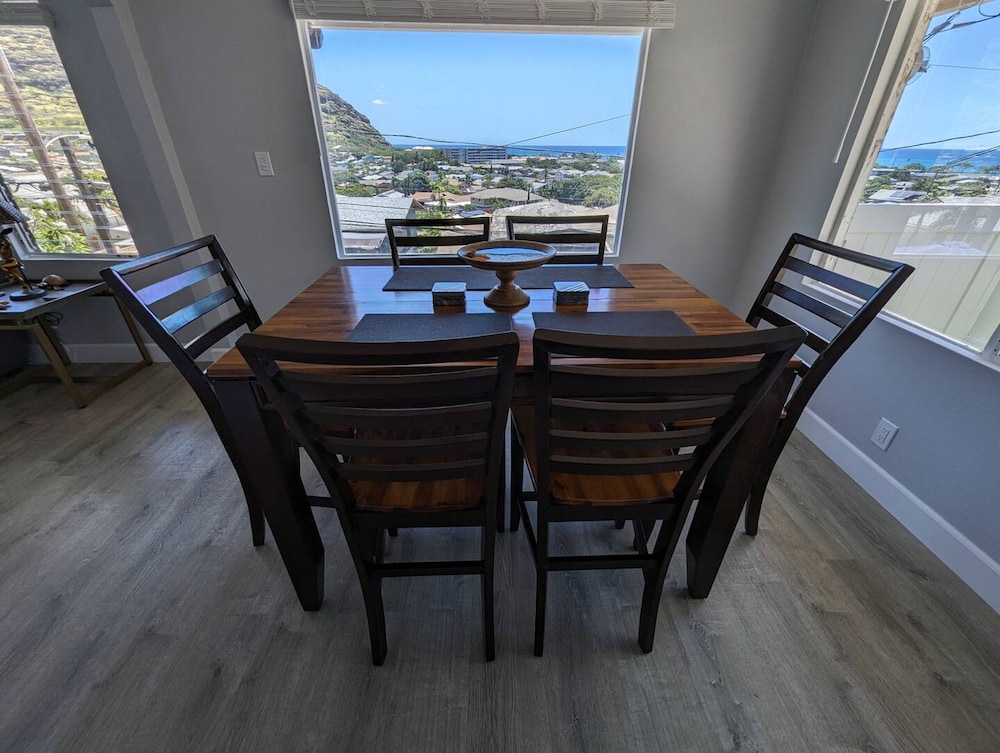 Panoramic Viewhouse Only 2-min Drive To Beach
