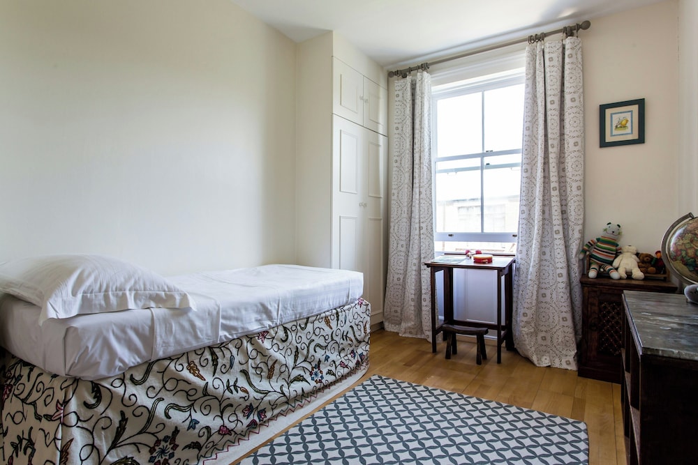Gibson Square by Onefinestay