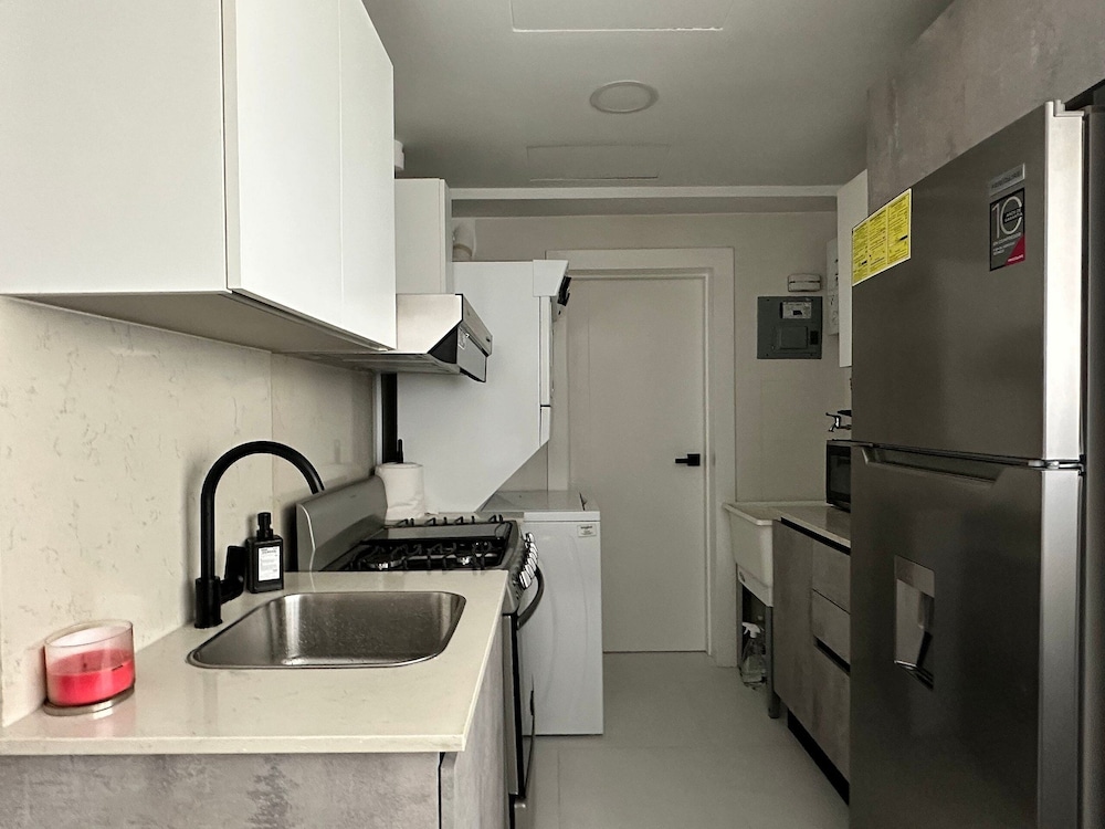 Shalom Residences By YellowKey
