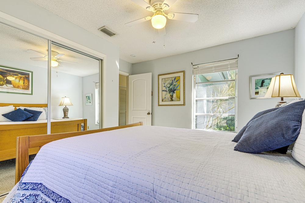 1 Mi to Dtwn Stuart: Home w/ Pergola & Garden!