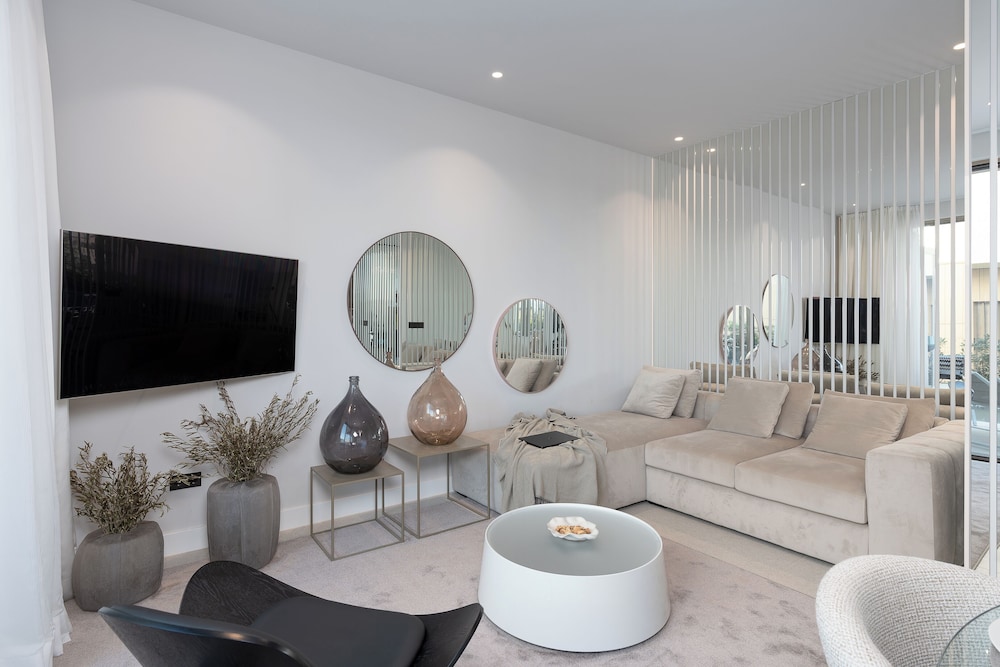 Designer Luxury Villa With Pool & Private Beach Access - Zadar