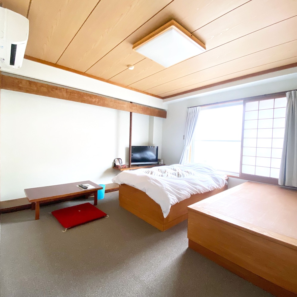Numaguchi Ryokan view 2
