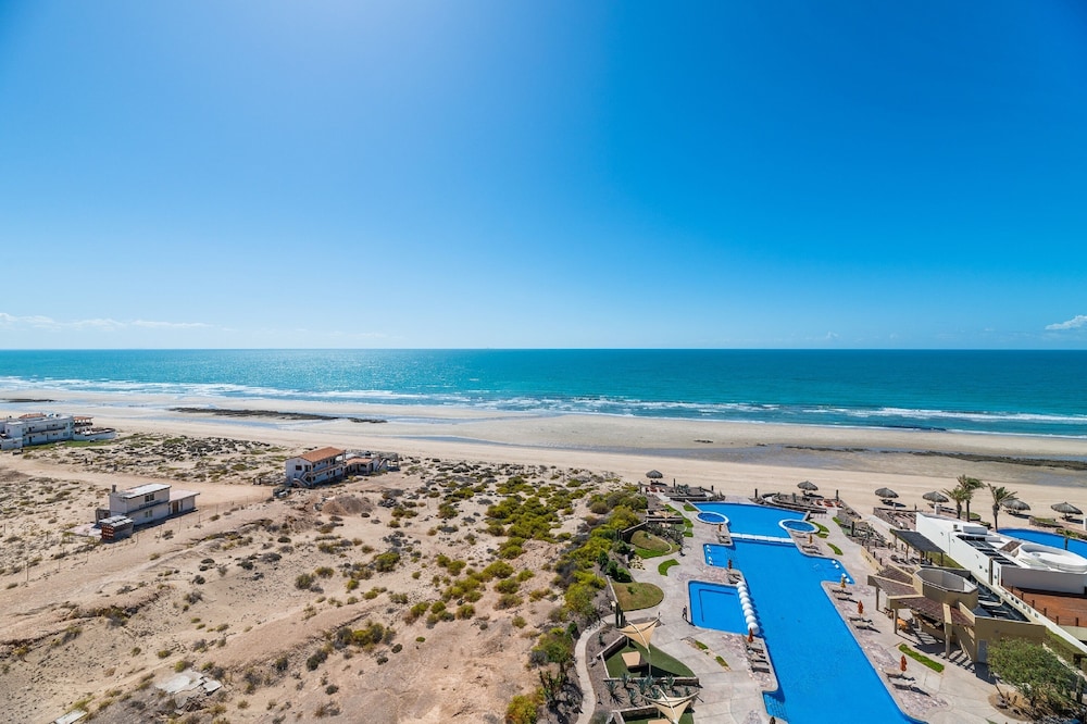 Encanto Living 0901 -2BR by Kivoya