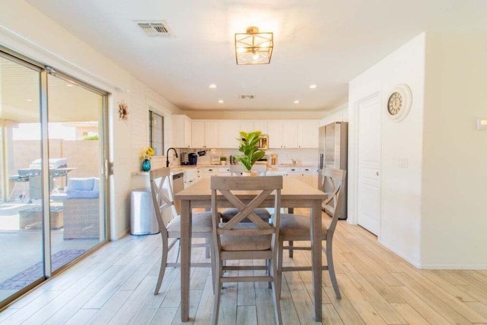 Casa Alessia 4br Home & Heated Pool 4 Bedroom Home