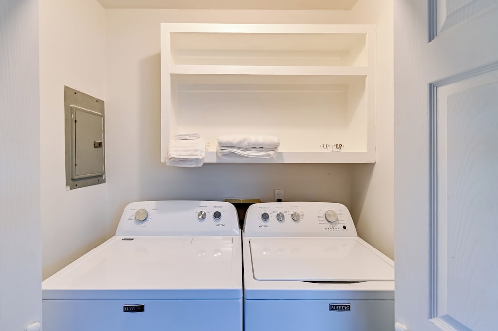 Hike & Explore: Cheraw Apt 7 Mi to Lake Juniper!